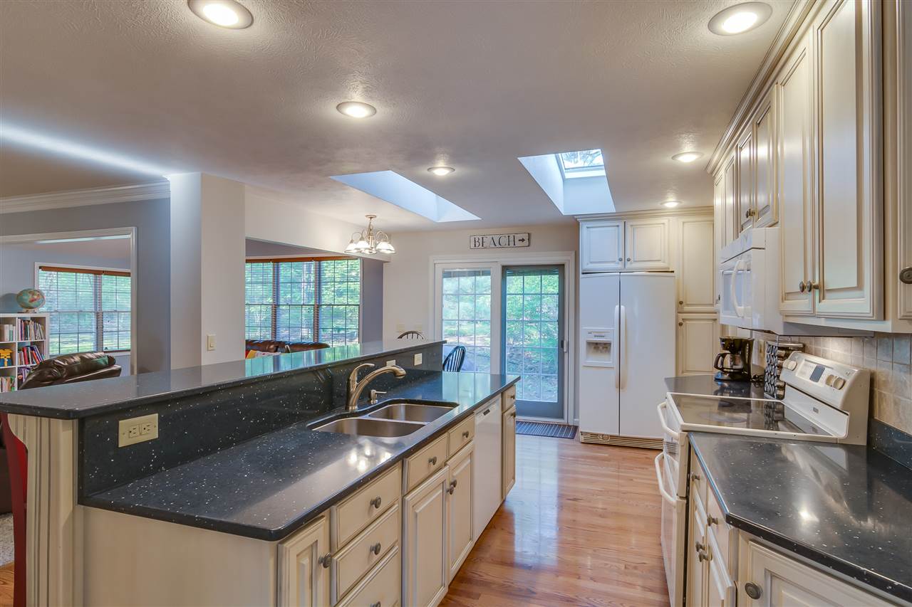 51895 Old Valley Loop, Granger, IN 46530 photo 10