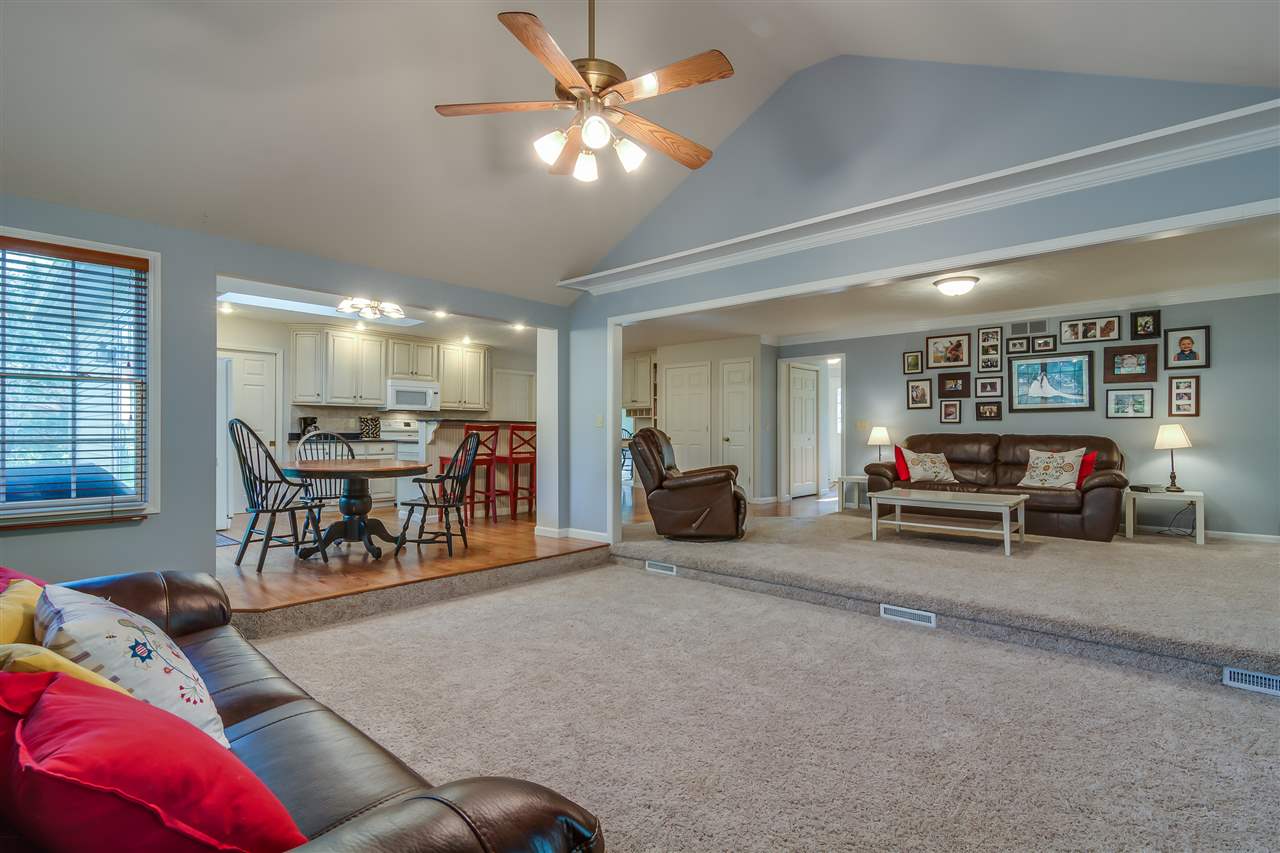 51895 Old Valley Loop, Granger, IN 46530 photo 5