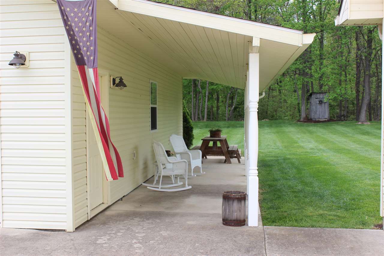 221 Smiths Rd, Mitchell, IN 47446 photo 6