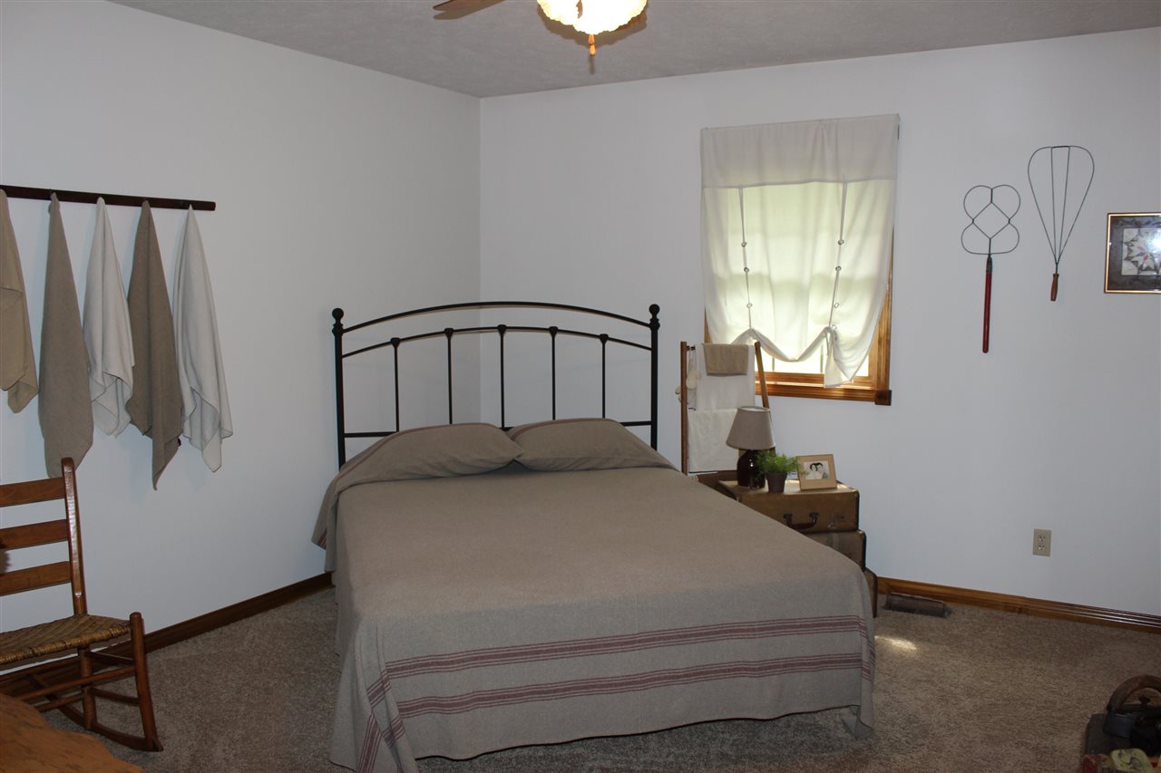 221 Smiths Rd, Mitchell, IN 47446 photo 19