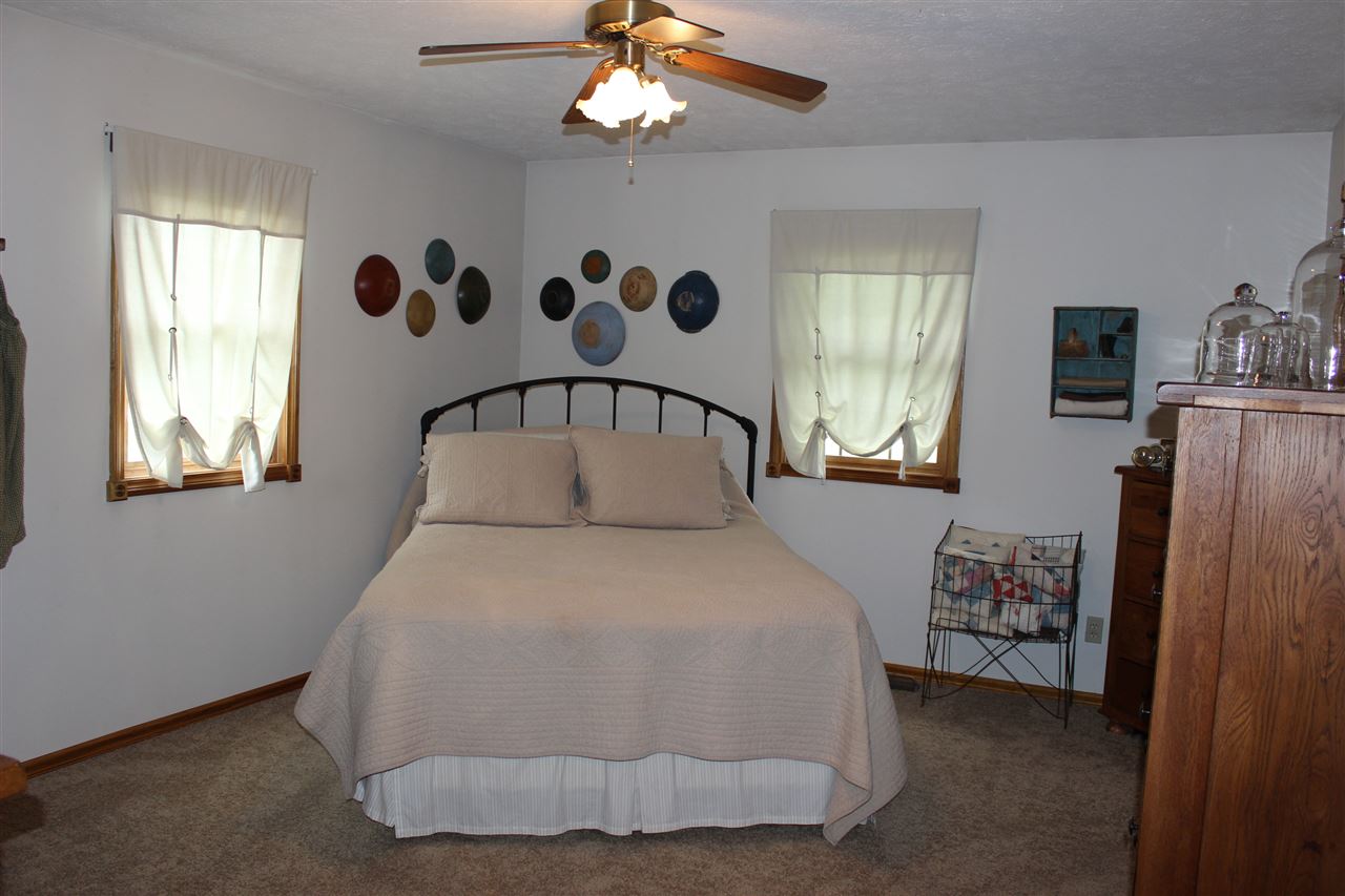 221 Smiths Rd, Mitchell, IN 47446 photo 15