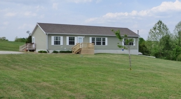 1581 Smith Valley Rd, Loogootee, IN 47553 photo 1