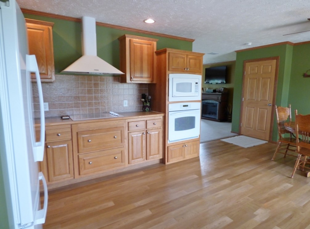 1581 Smith Valley Rd, Loogootee, IN 47553 photo 17