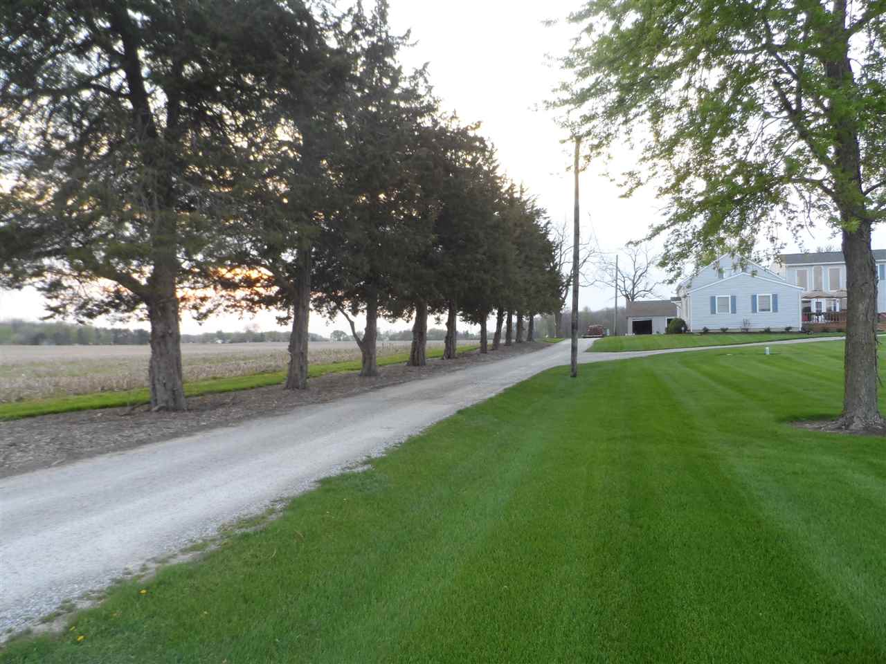 8338 Kress Rd, Fort Wayne, IN 46809 photo 3