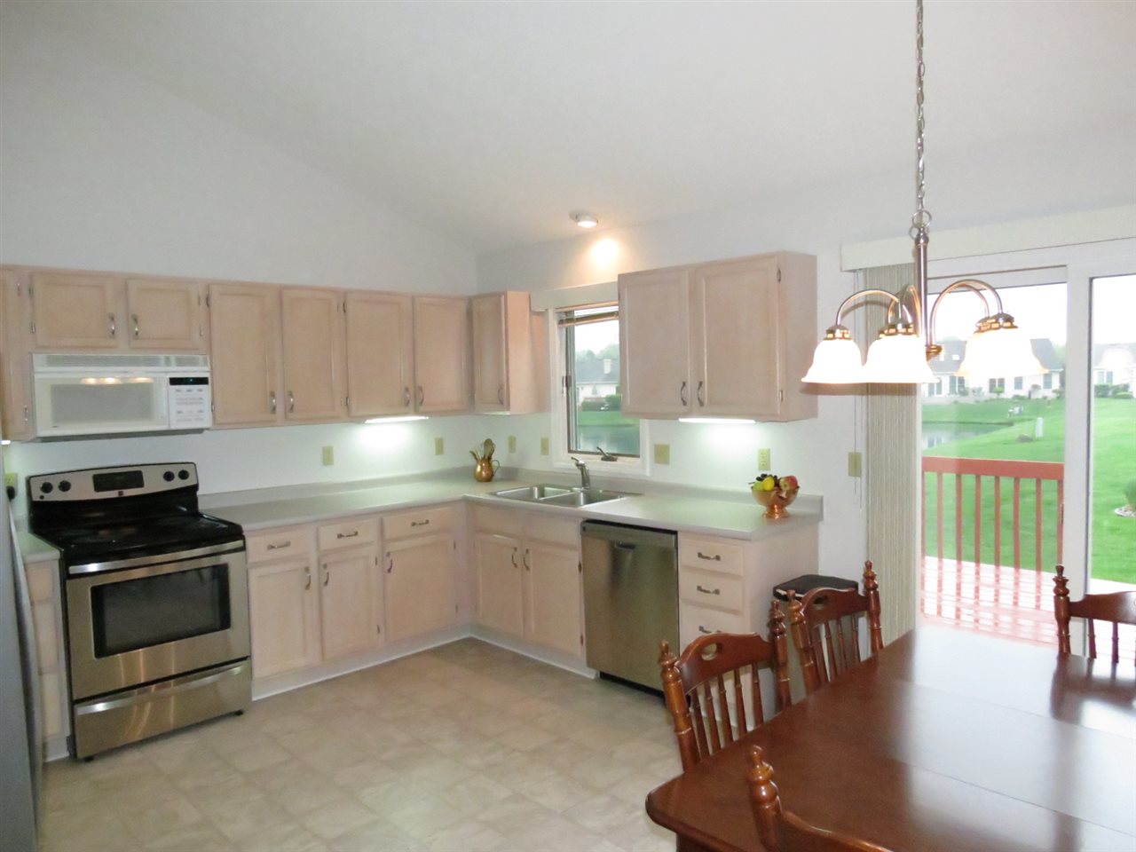 942 Andrews Ct, South Bend, IN 46614 photo 6