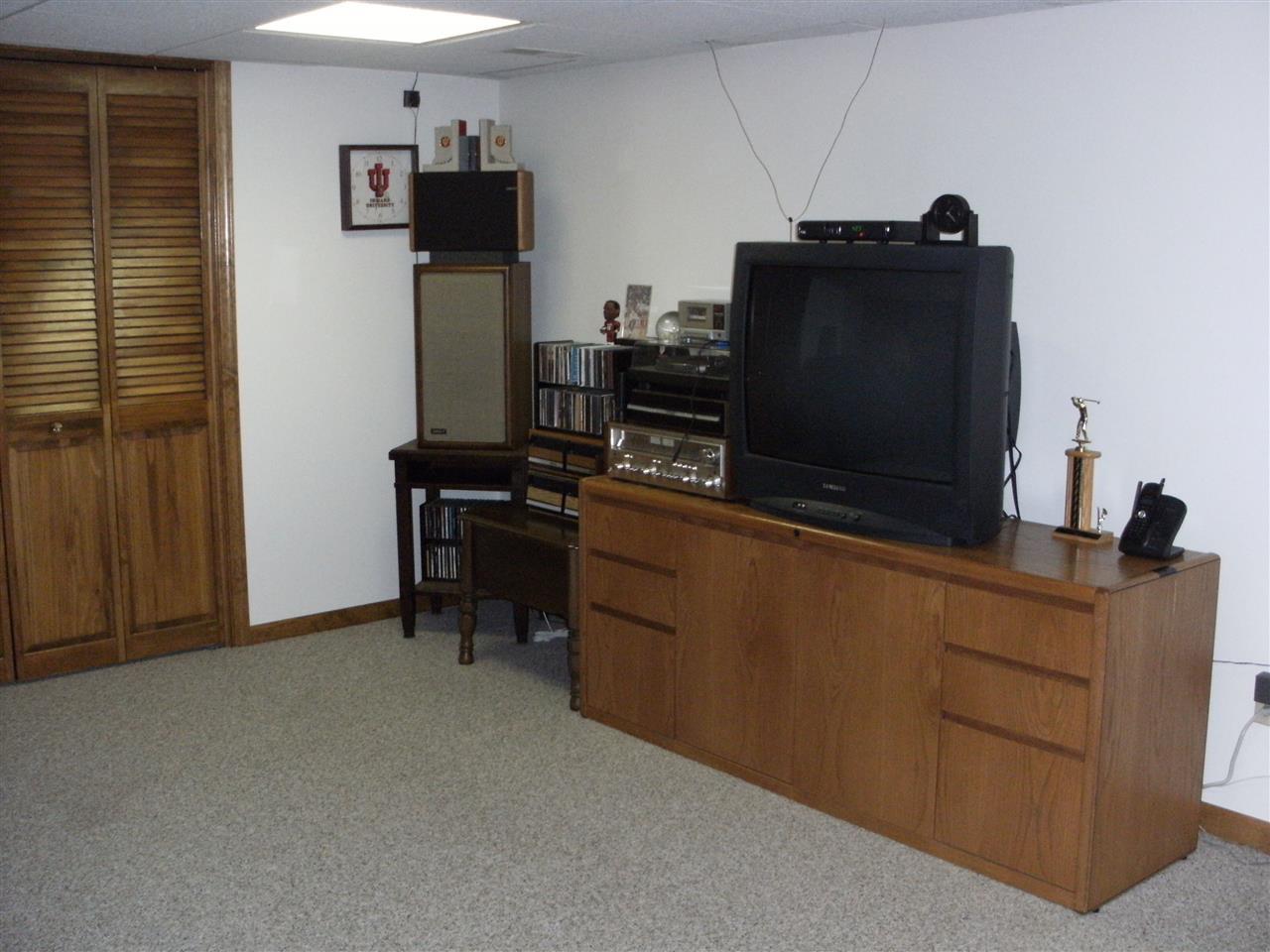 4439 S Harrell Rd, Bloomington, IN 47401 photo 19