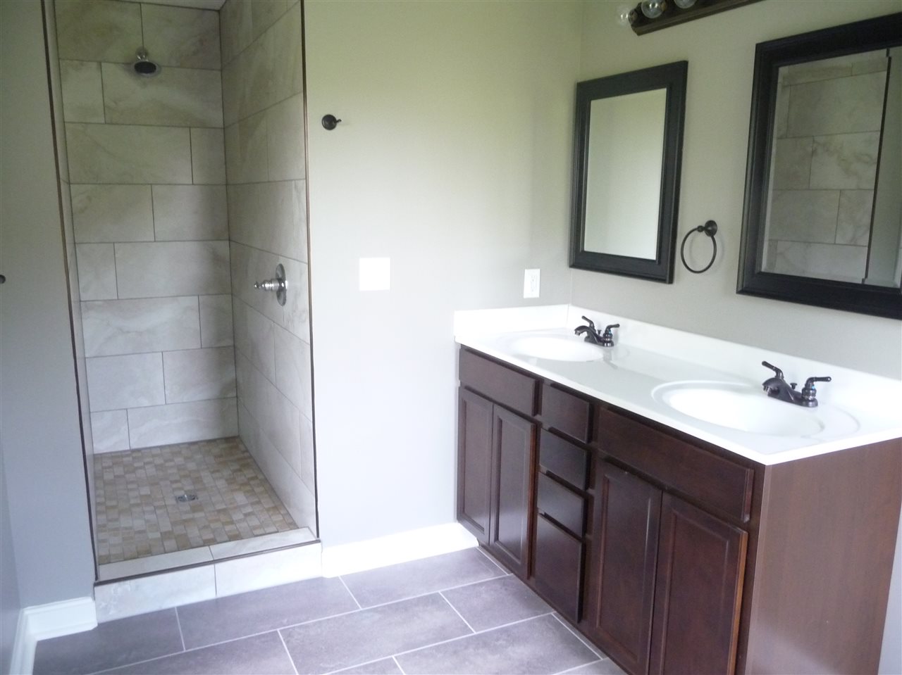 902 S Meridian Rd, Jasper, IN 47546 photo 10