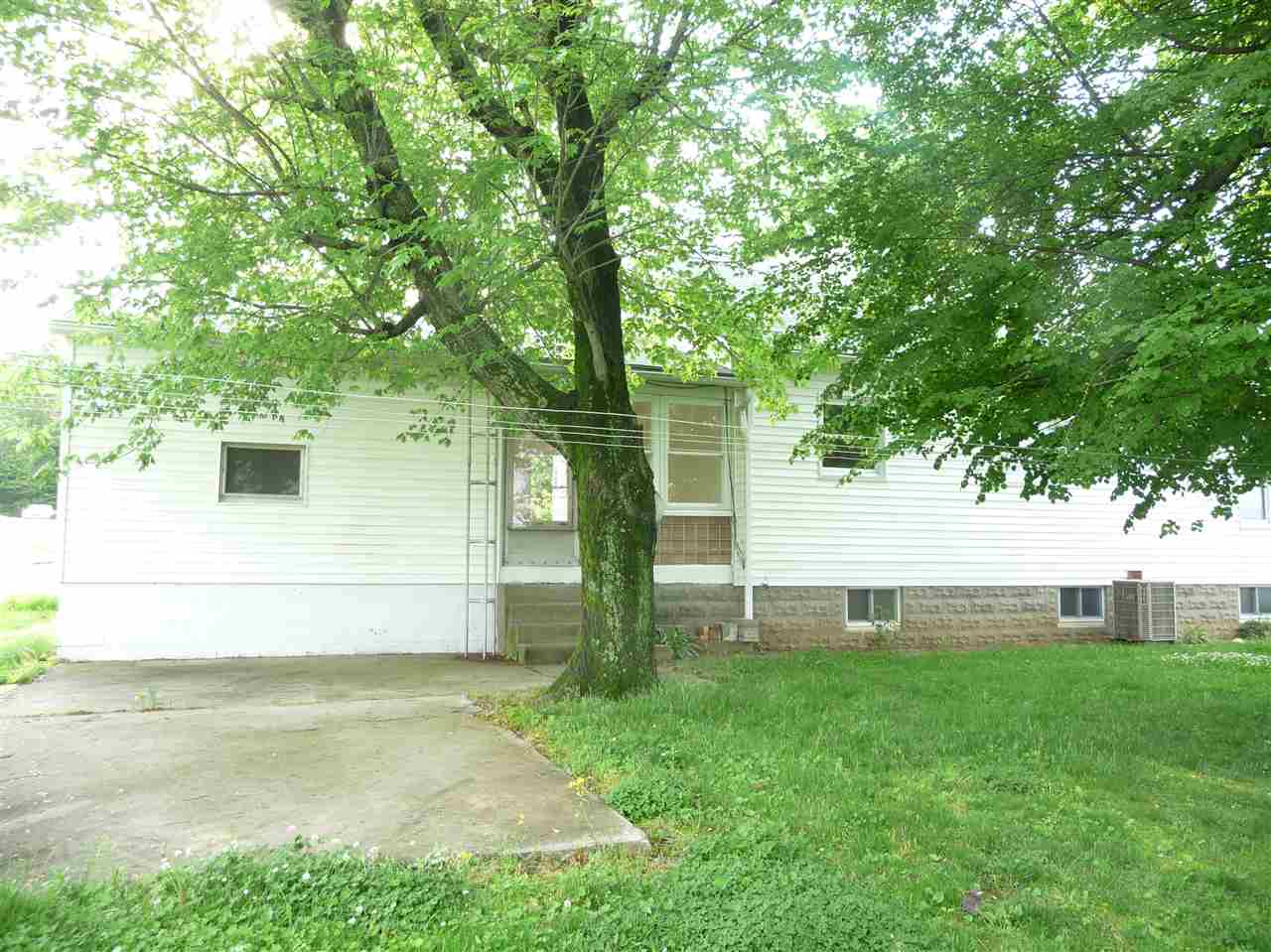 902 S Meridian Rd, Jasper, IN 47546 photo 19