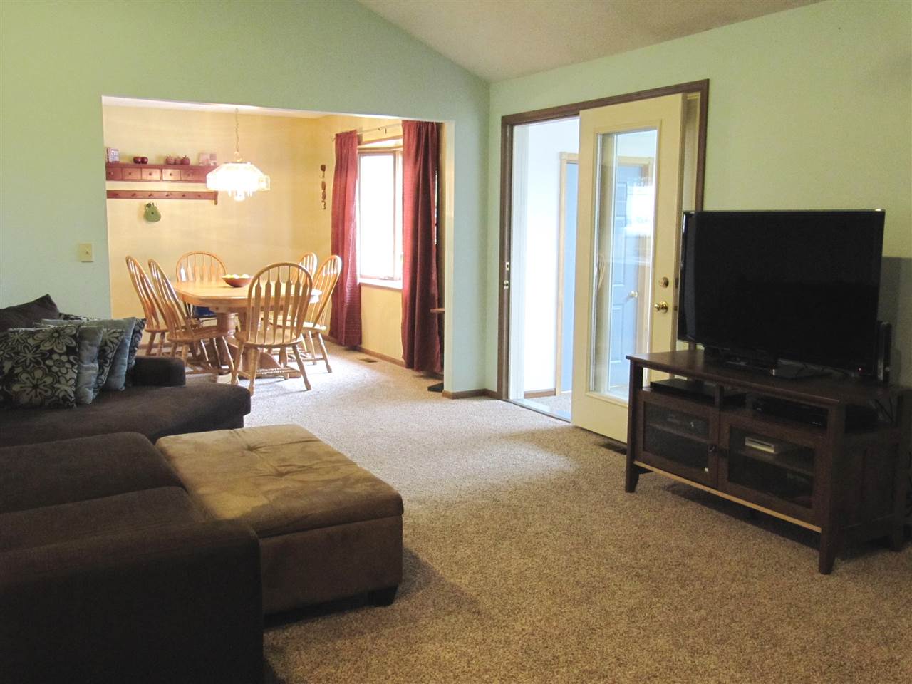 2024 Lima Valley Dr, Fort Wayne, IN 46818 photo 5