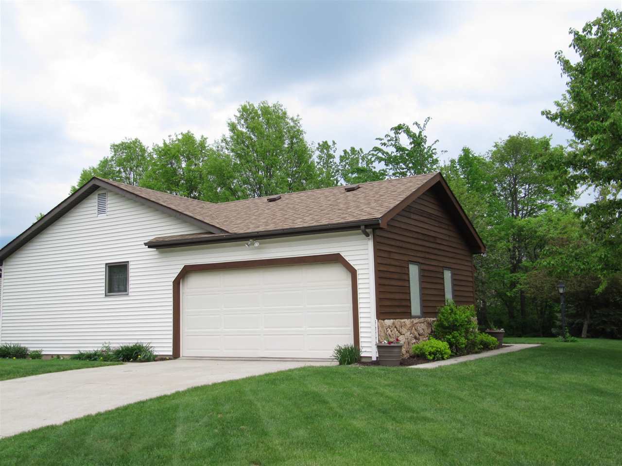 2024 Lima Valley Dr, Fort Wayne, IN 46818 photo 25