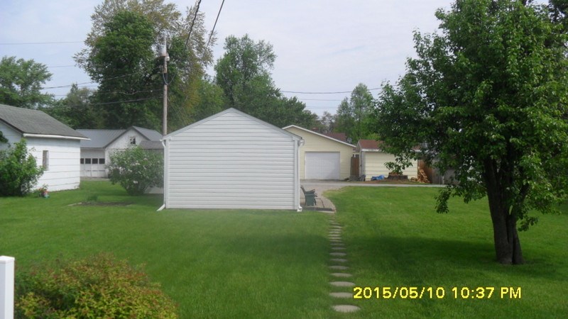 527 E Silver, Bluffton, IN 46714 photo 18