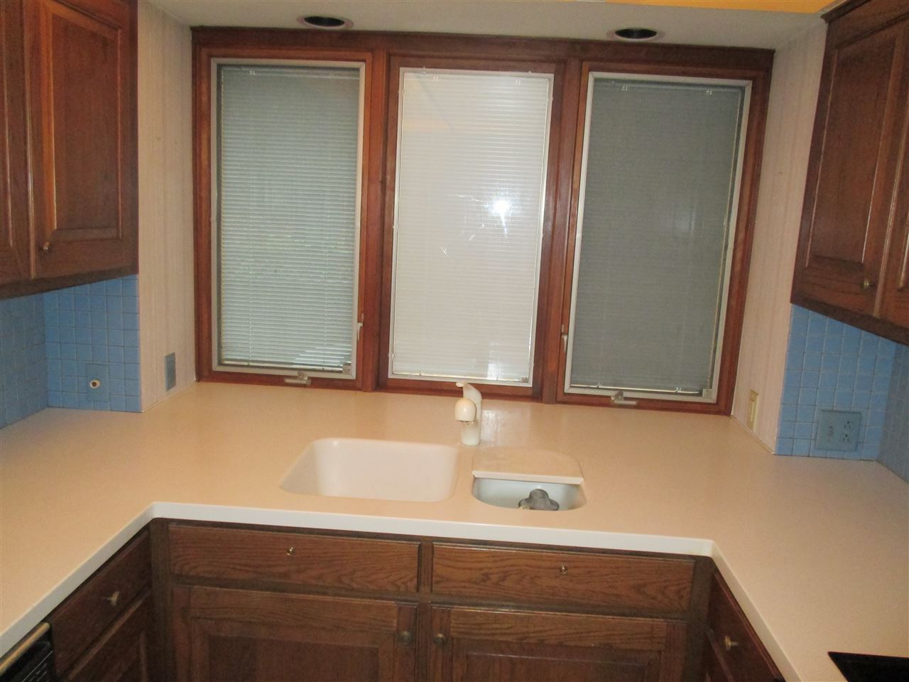 632 S Saint James Blvd, Evansville, IN 47714 photo 9