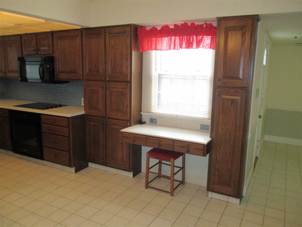 632 S Saint James Blvd, Evansville, IN 47714 photo 4