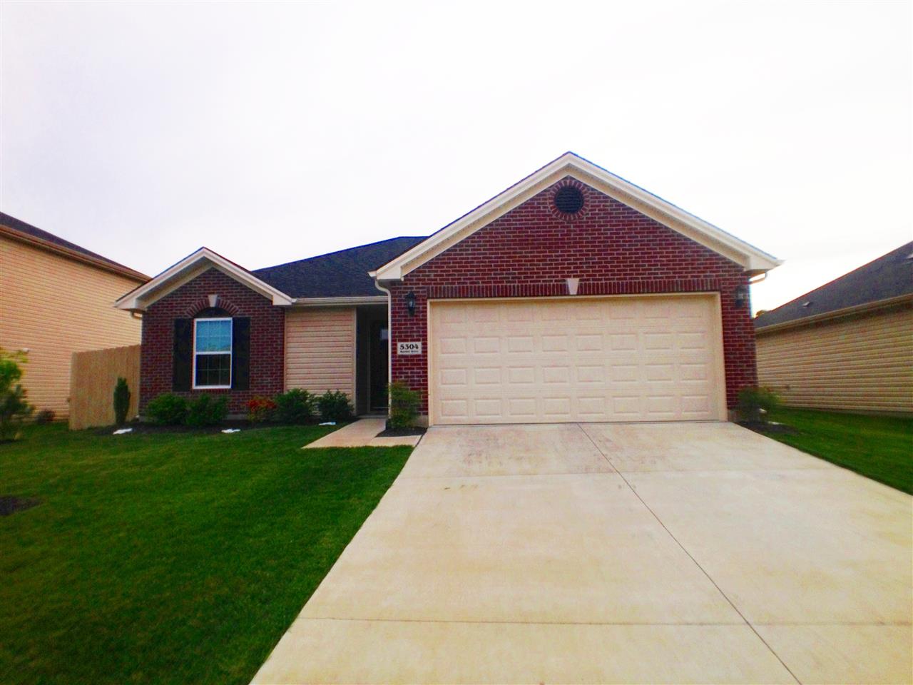 5304 Bushel Dr, Evansville, IN 47711 photo 1