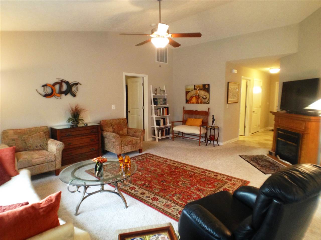 5304 Bushel Dr, Evansville, IN 47711 photo 2