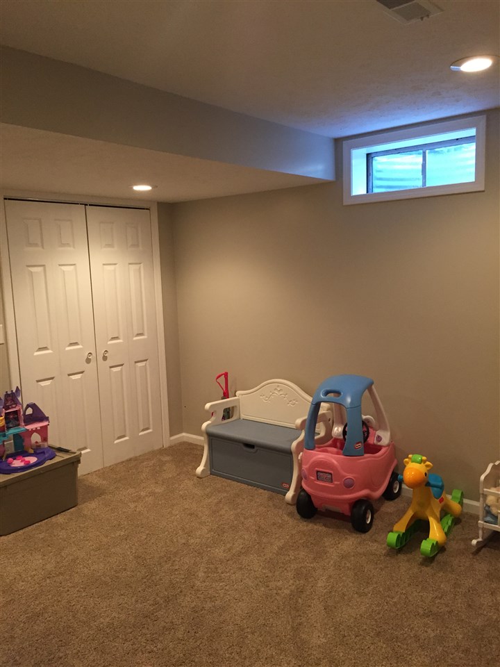 1507 Kingsman Way, Osceola, IN 46561 photo 19