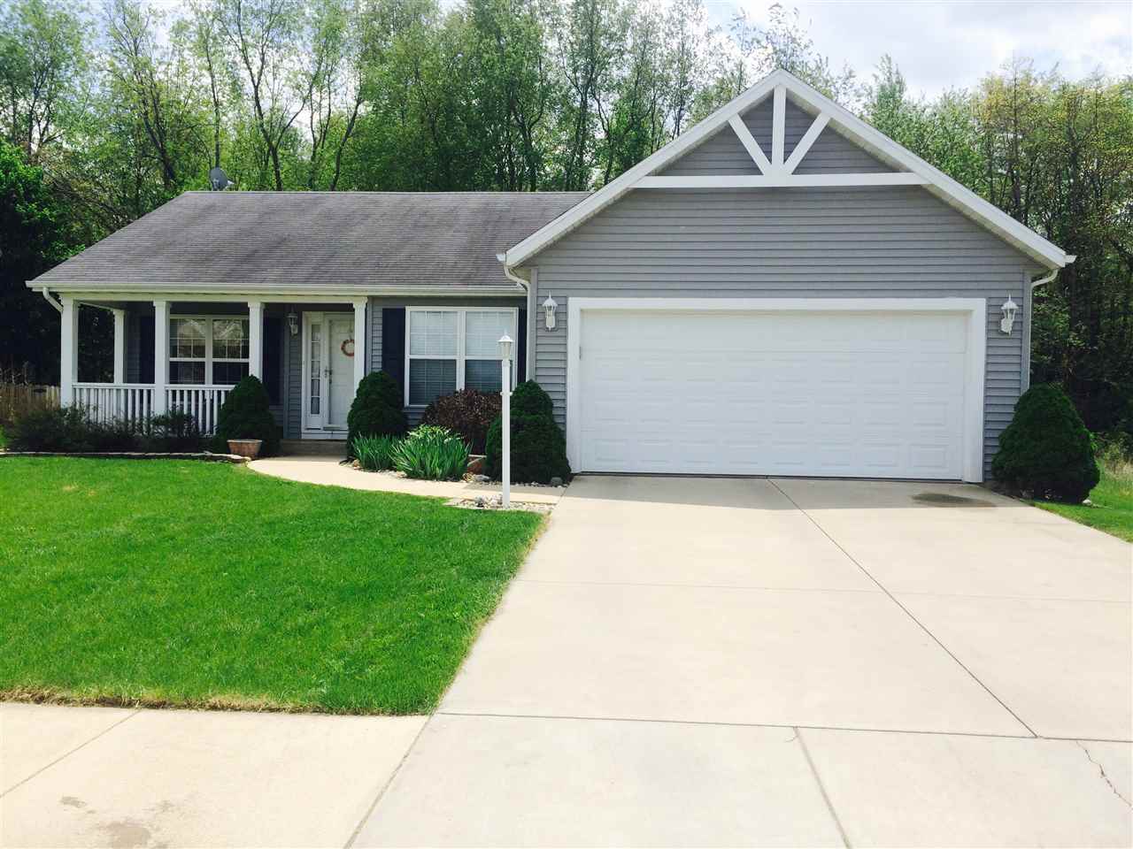 1507 Kingsman Way, Osceola, IN 46561 photo 1