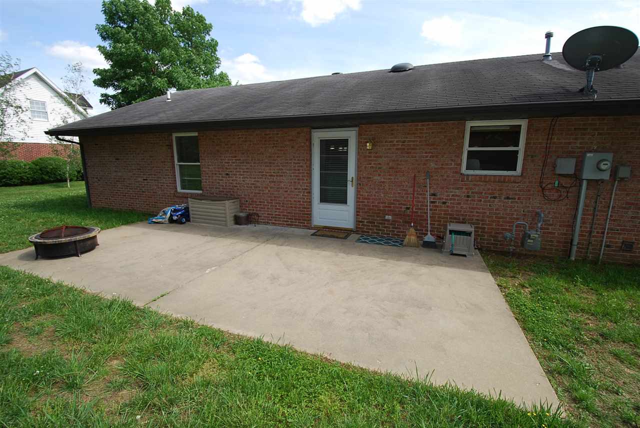 182 Ashbury Ct, Jasper, IN 47546 photo 14