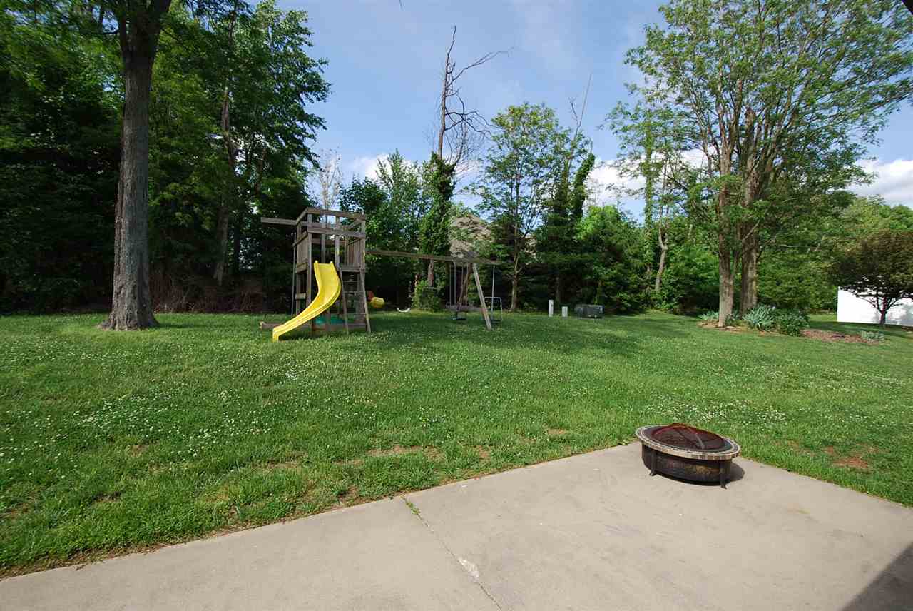 182 Ashbury Ct, Jasper, IN 47546 photo 12
