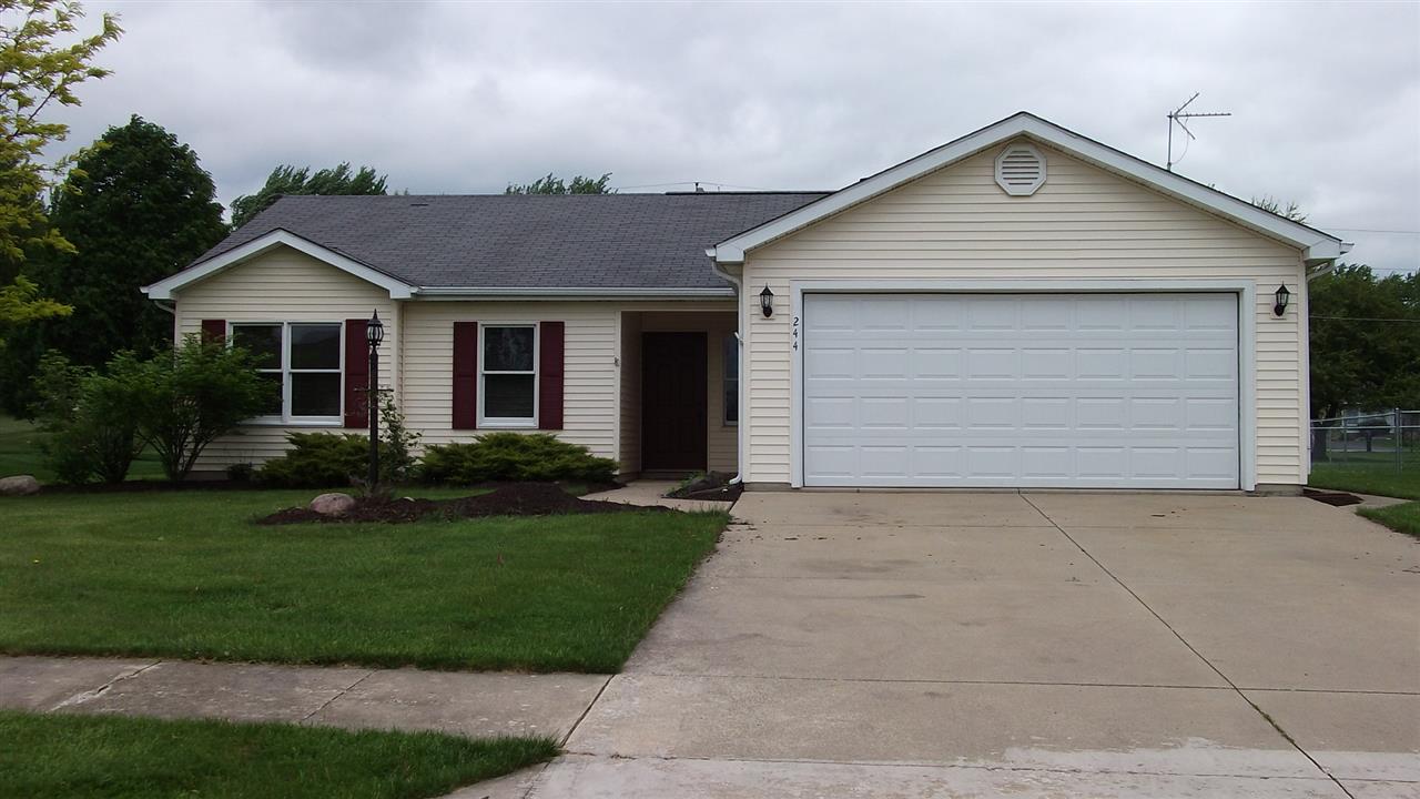 244 Claiborne Dr, Columbia City, IN 46725 photo 1