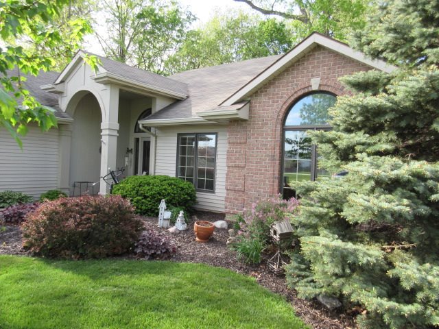 4715 Burnt Oak Trl, Fort Wayne, IN 46845 photo 3