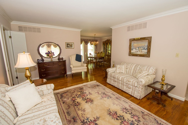 54420 Old Bedford Trl, Mishawaka, IN 46545 photo 11