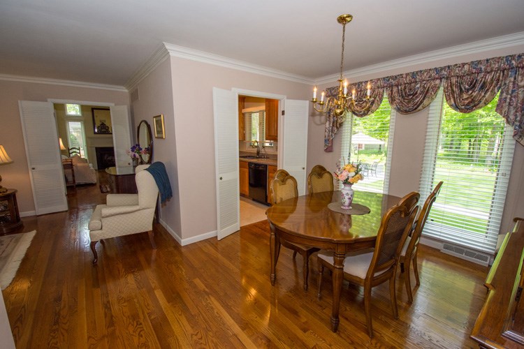 54420 Old Bedford Trl, Mishawaka, IN 46545 photo 6