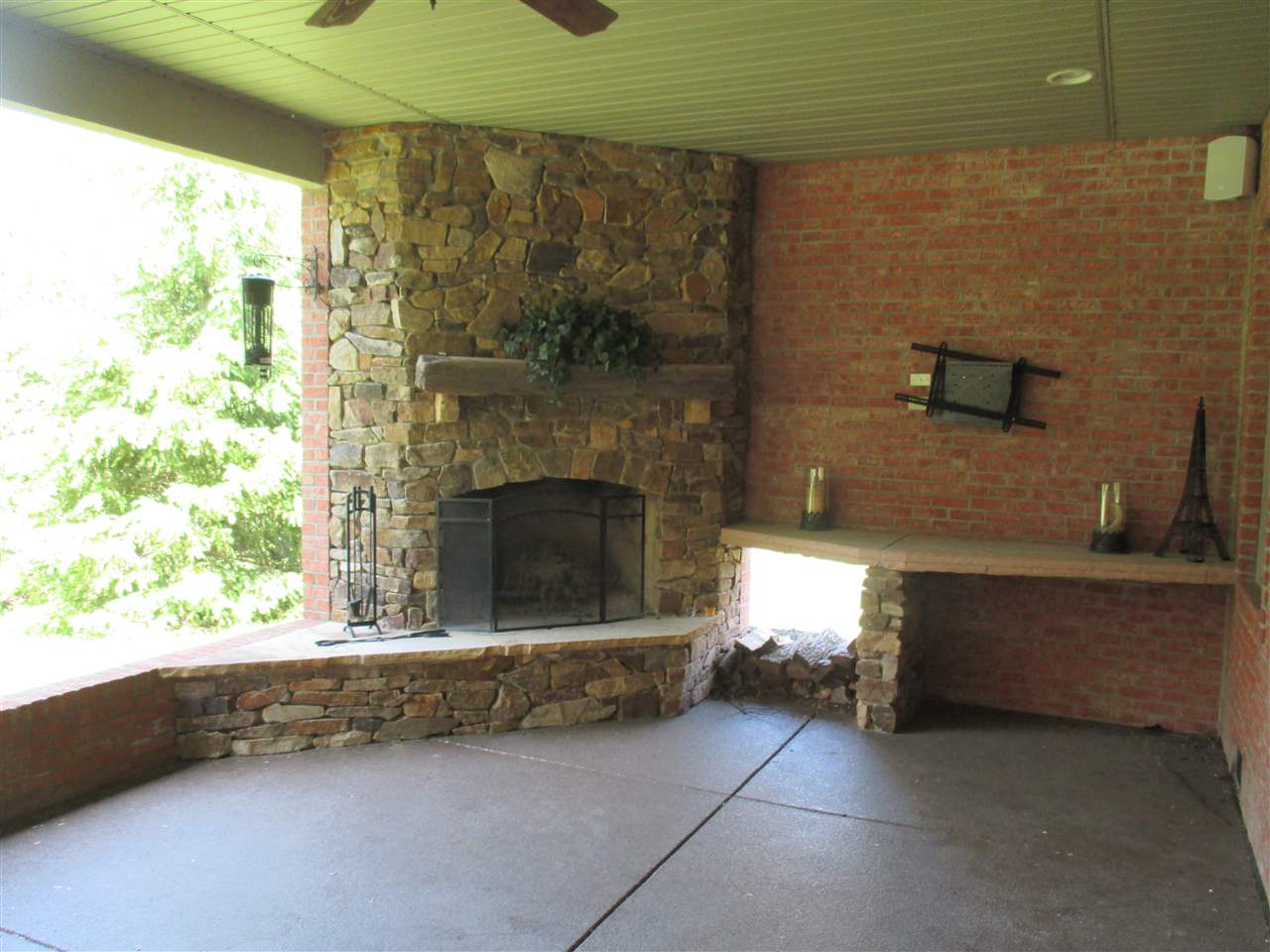 2499 Oak Bend Pl, Newburgh, IN 47630 photo 3