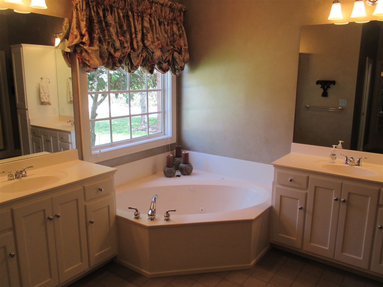 2499 Oak Bend Pl, Newburgh, IN 47630 photo 21
