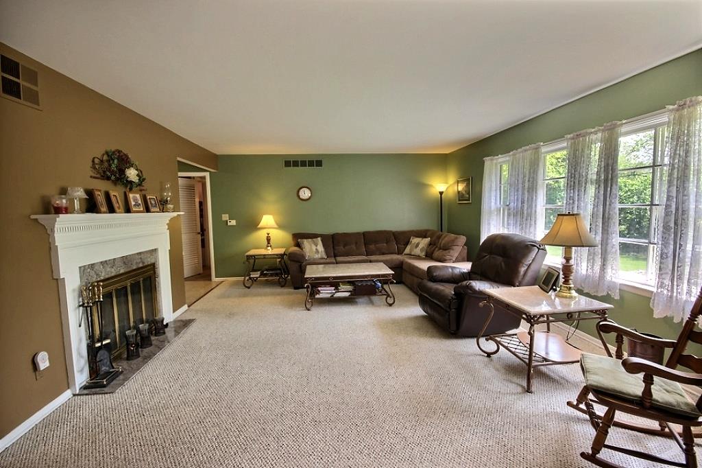 5135 Woodhurst Blvd, Fort Wayne, IN 46807 photo 5