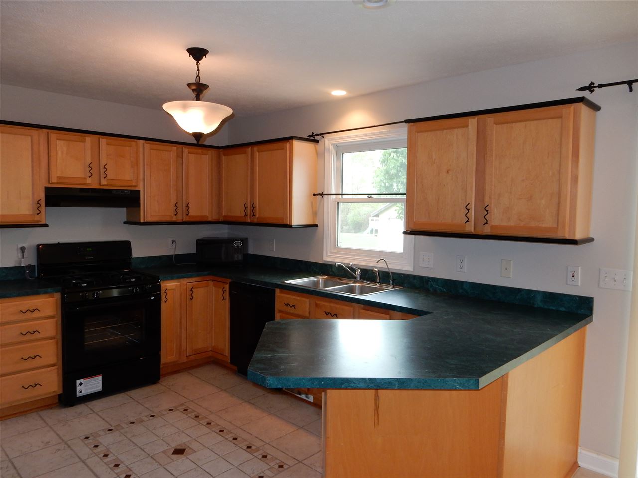 52225 Eagle Chase Dr, Granger, IN 46530 photo 5