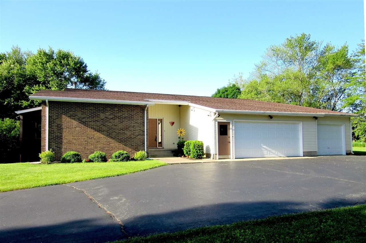 400 N Sharon Chapel Rd, West Lafayette, IN 47906 photo 1