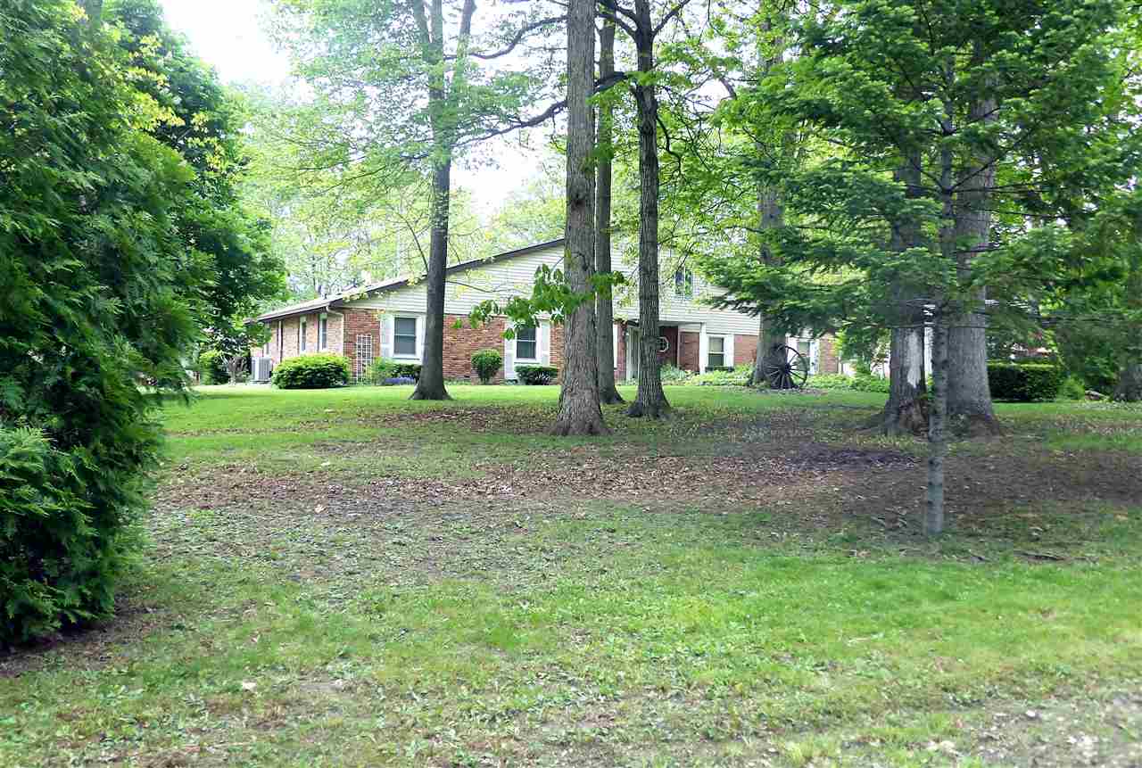 18601 N Little John Ln, Muncie, IN 47303 photo 1