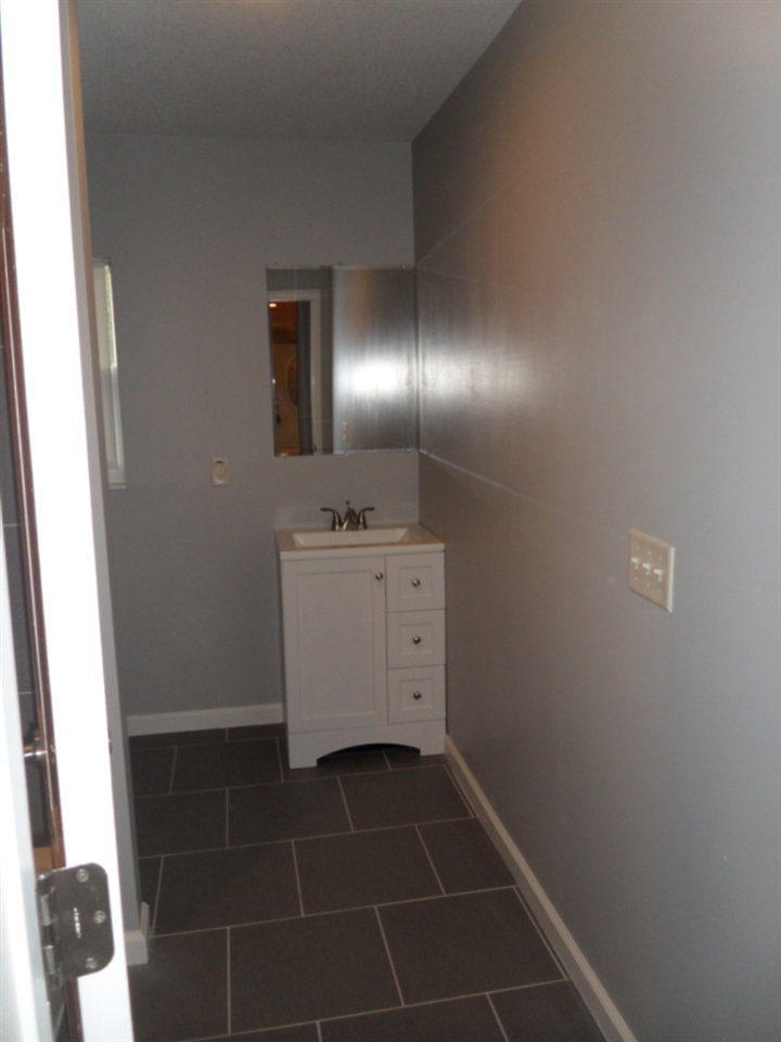 7008 Wayne Trce, Fort Wayne, IN 46816 photo 24