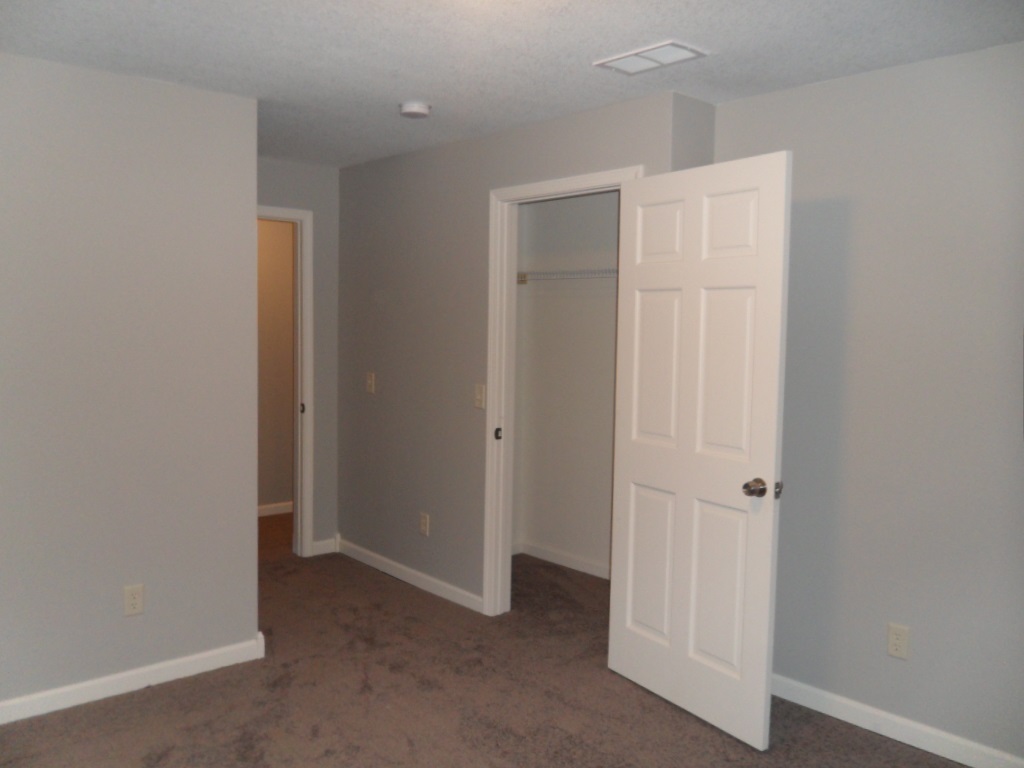7008 Wayne Trce, Fort Wayne, IN 46816 photo 22