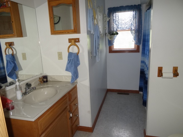 9524 W 700 S, Hudson, IN 46747 photo 9