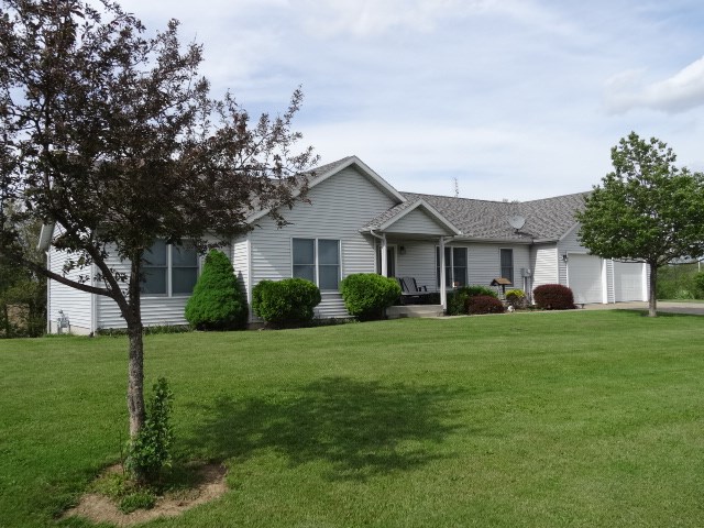 9524 W 700 S, Hudson, IN 46747 photo 4