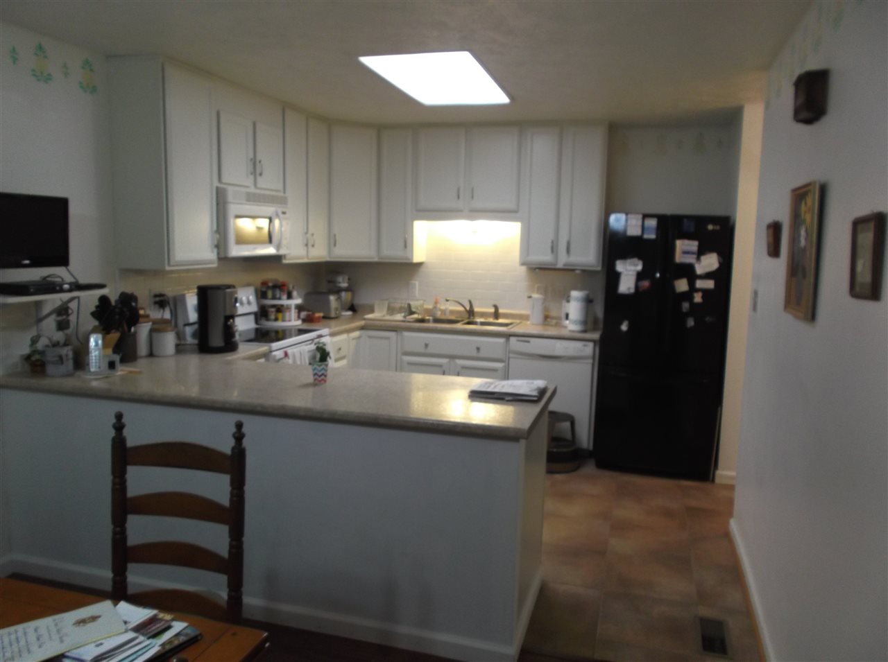 3352 S Commons Dr, Bloomington, IN 47401 photo 4