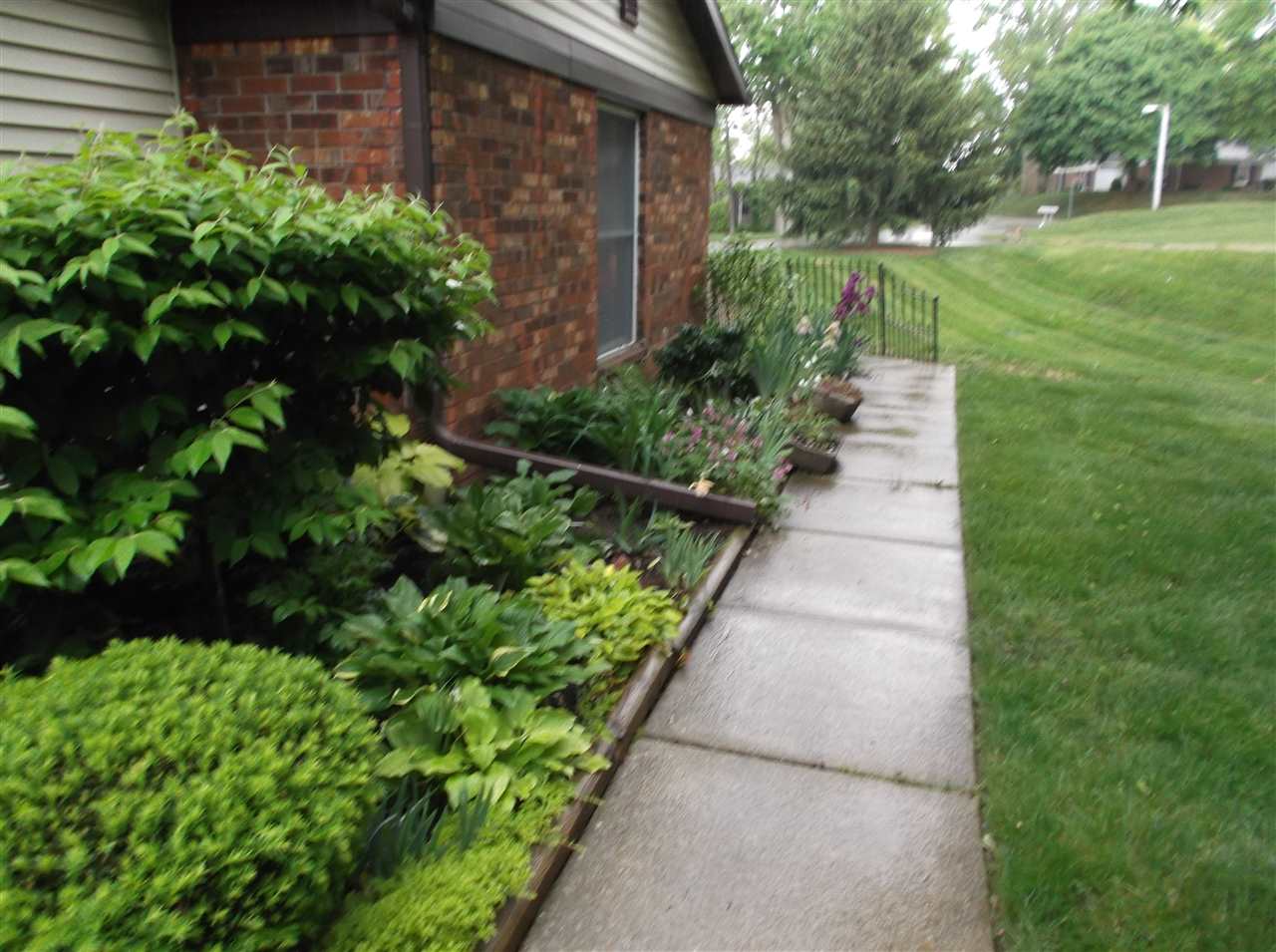 3352 S Commons Dr, Bloomington, IN 47401 photo 16