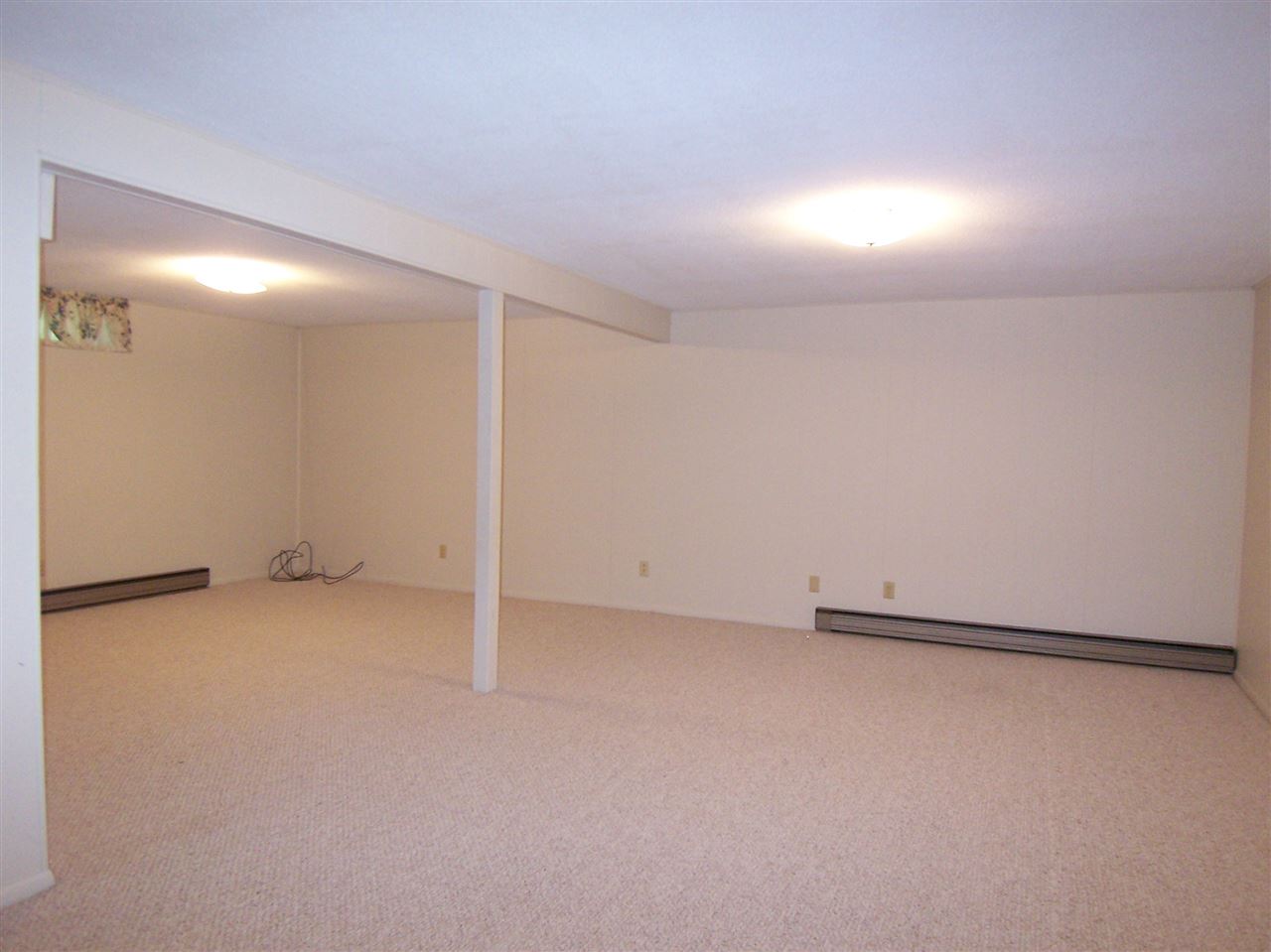 1727 Lathrop Dr, Fort Wayne, IN 46808 photo 3