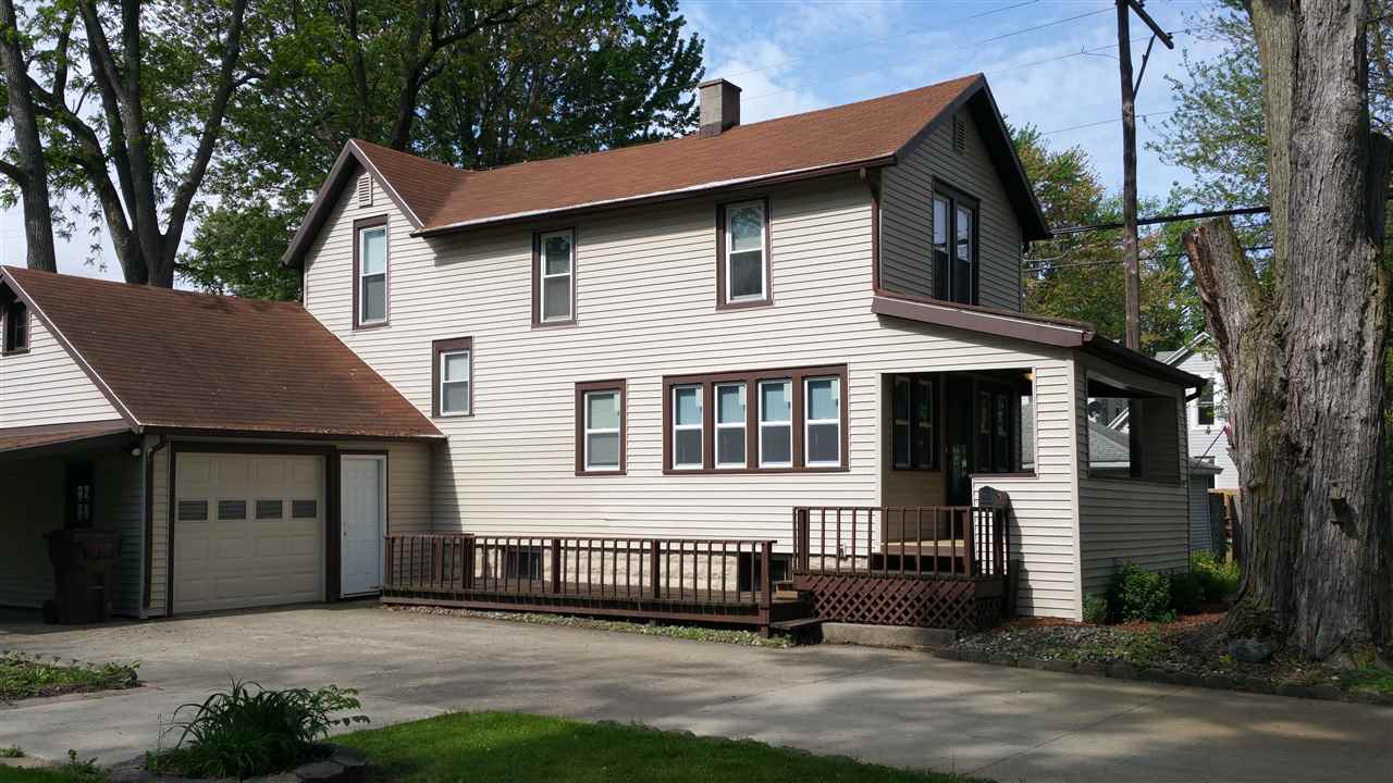 111 Edgerton St, Garrett, IN 46738 photo 1