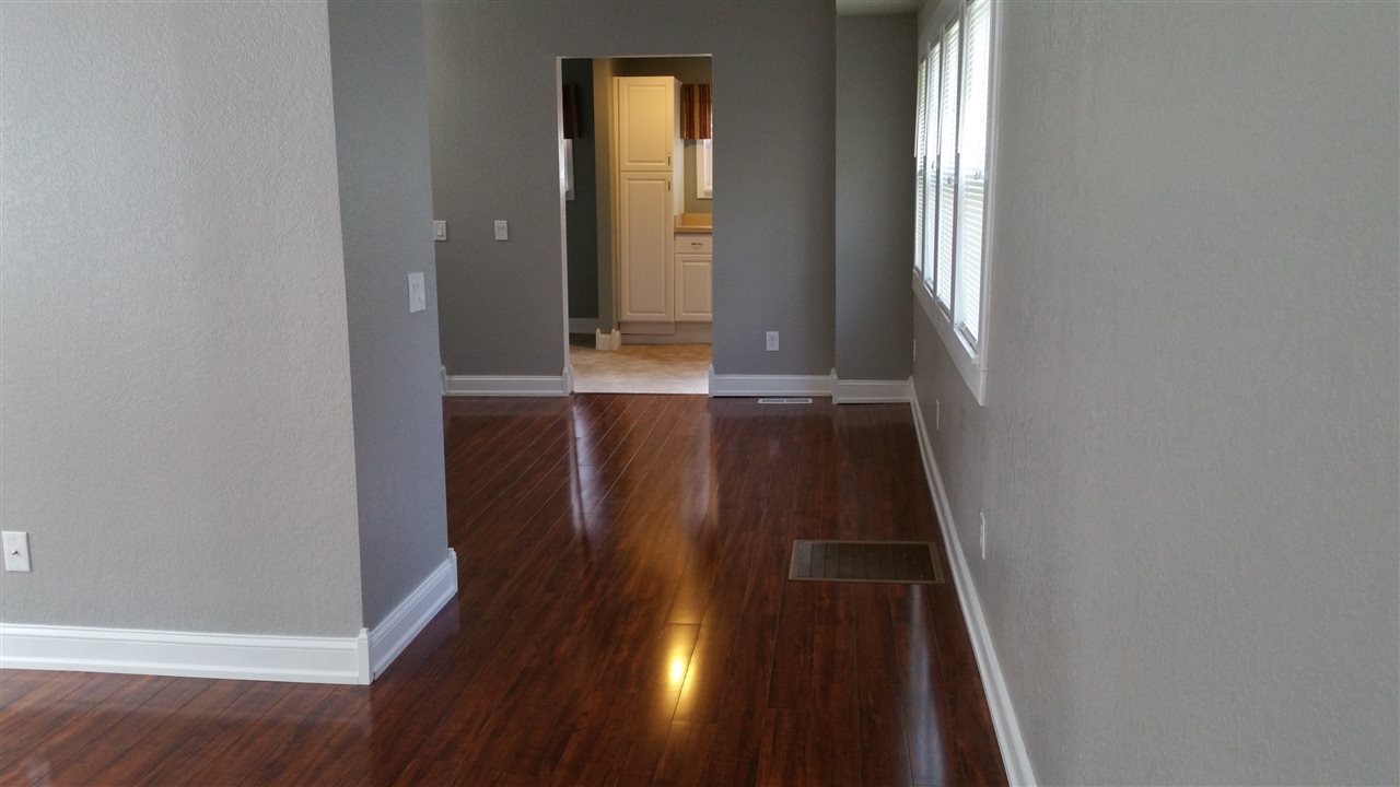111 Edgerton St, Garrett, IN 46738 photo 11