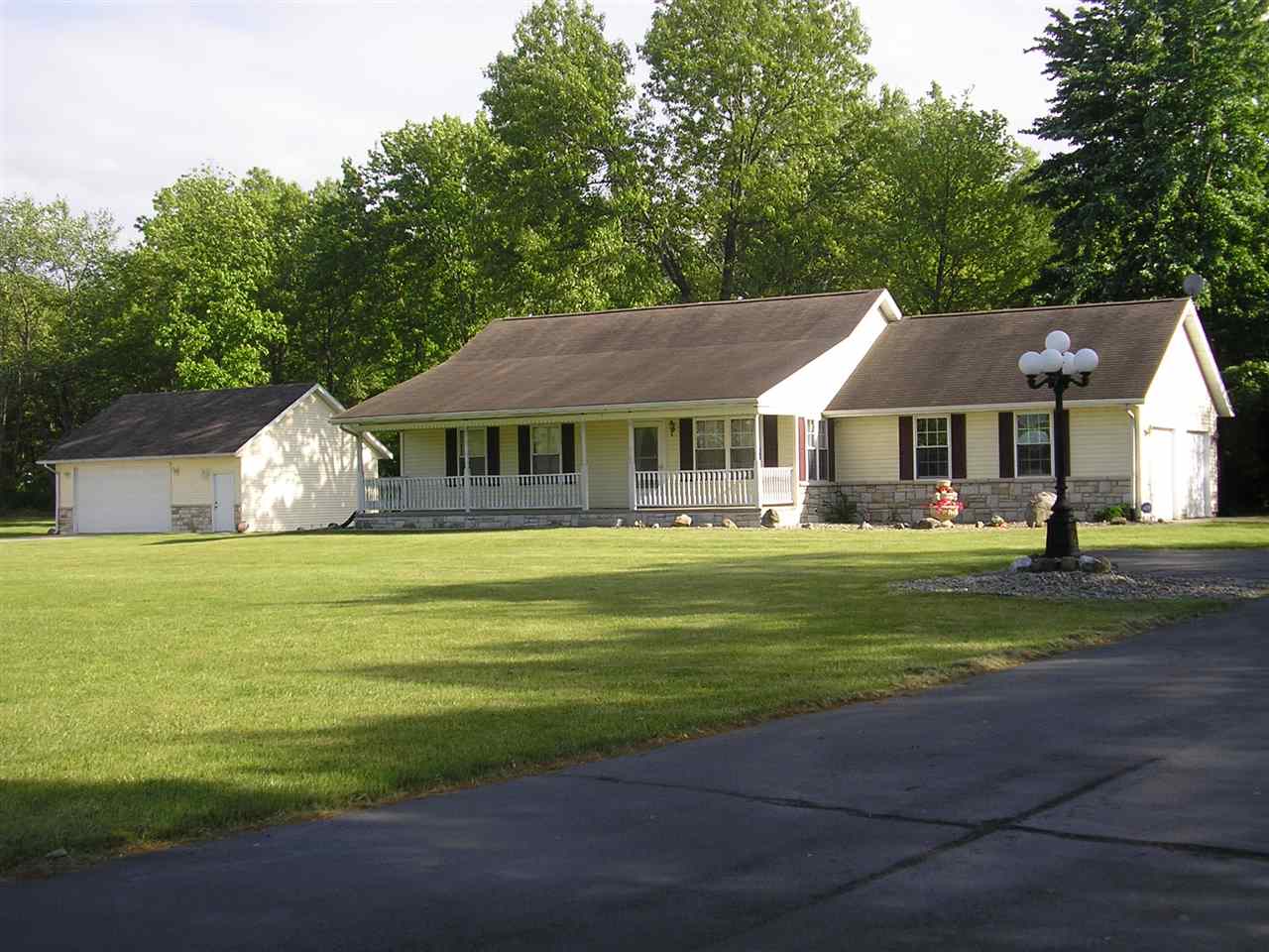 29152 County Road 16, Elkhart, IN 46516 photo 1