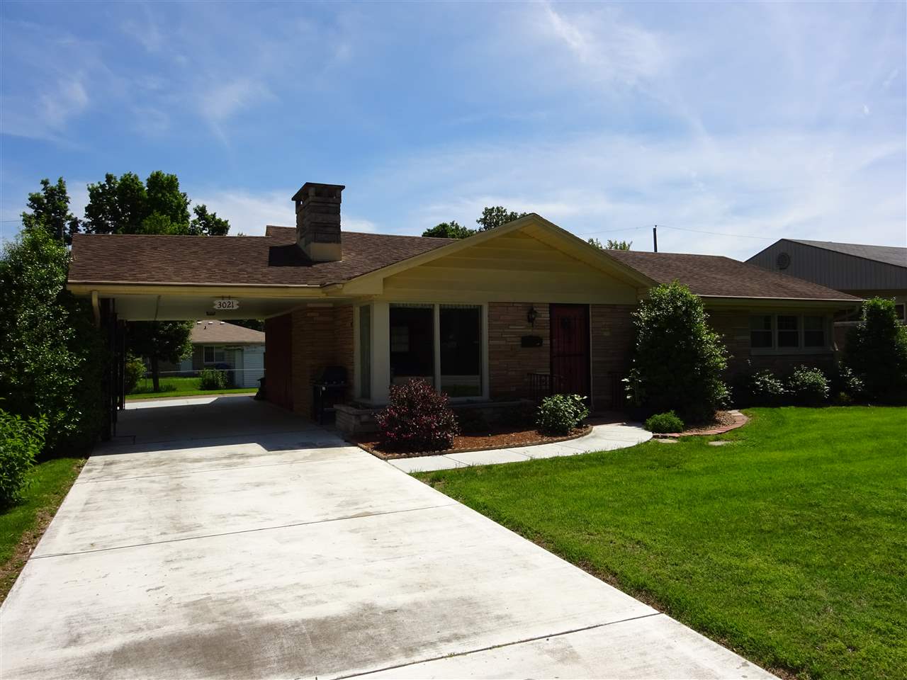 3021 Washington Ave, Evansville, IN 47714 photo 2