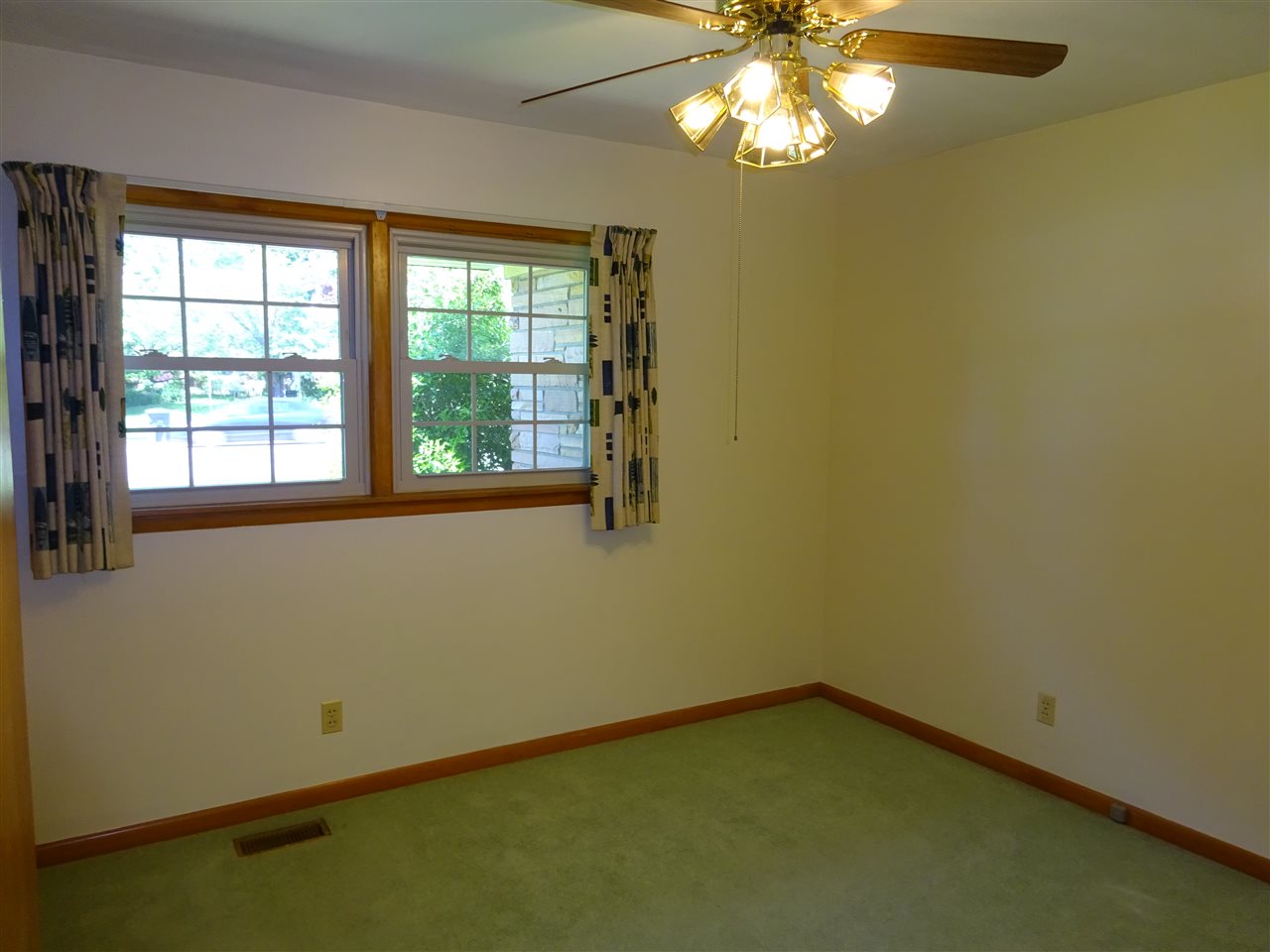 3021 Washington Ave, Evansville, IN 47714 photo 9