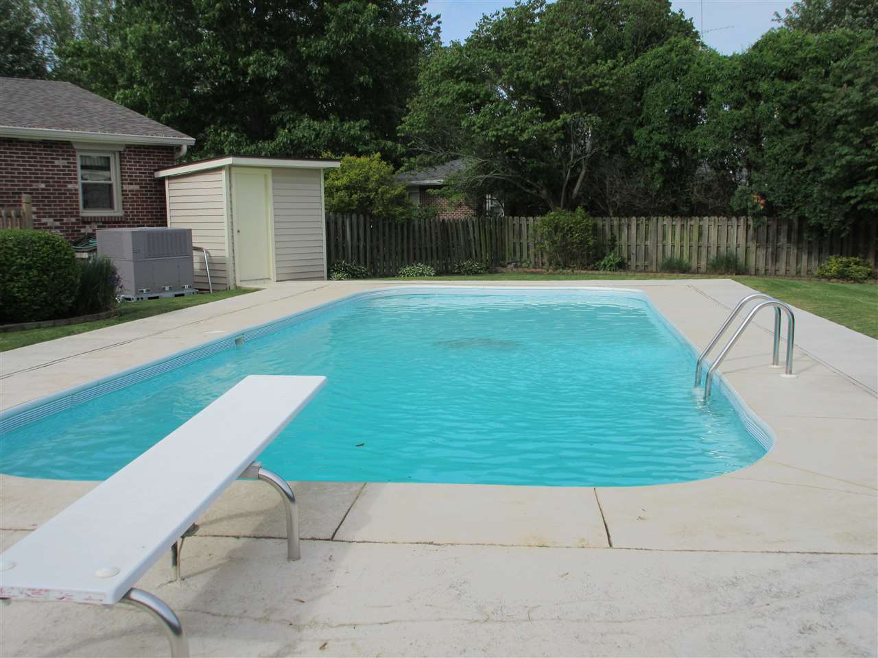 2111 33rd St, Bedford, IN 47421 photo 13
