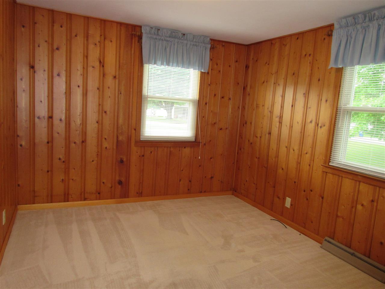 2111 33rd St, Bedford, IN 47421 photo 9