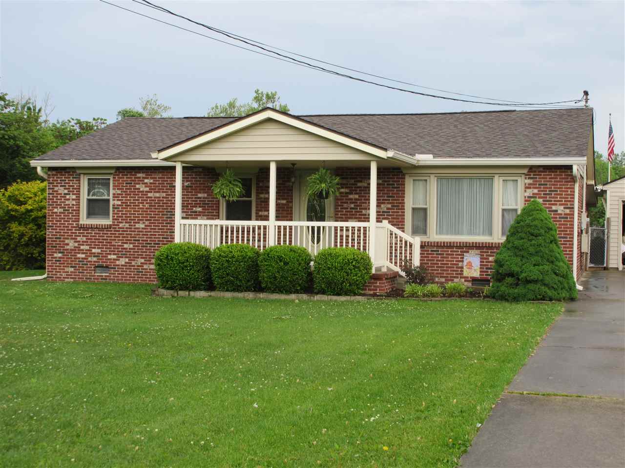 2111 33rd St, Bedford, IN 47421 photo 1