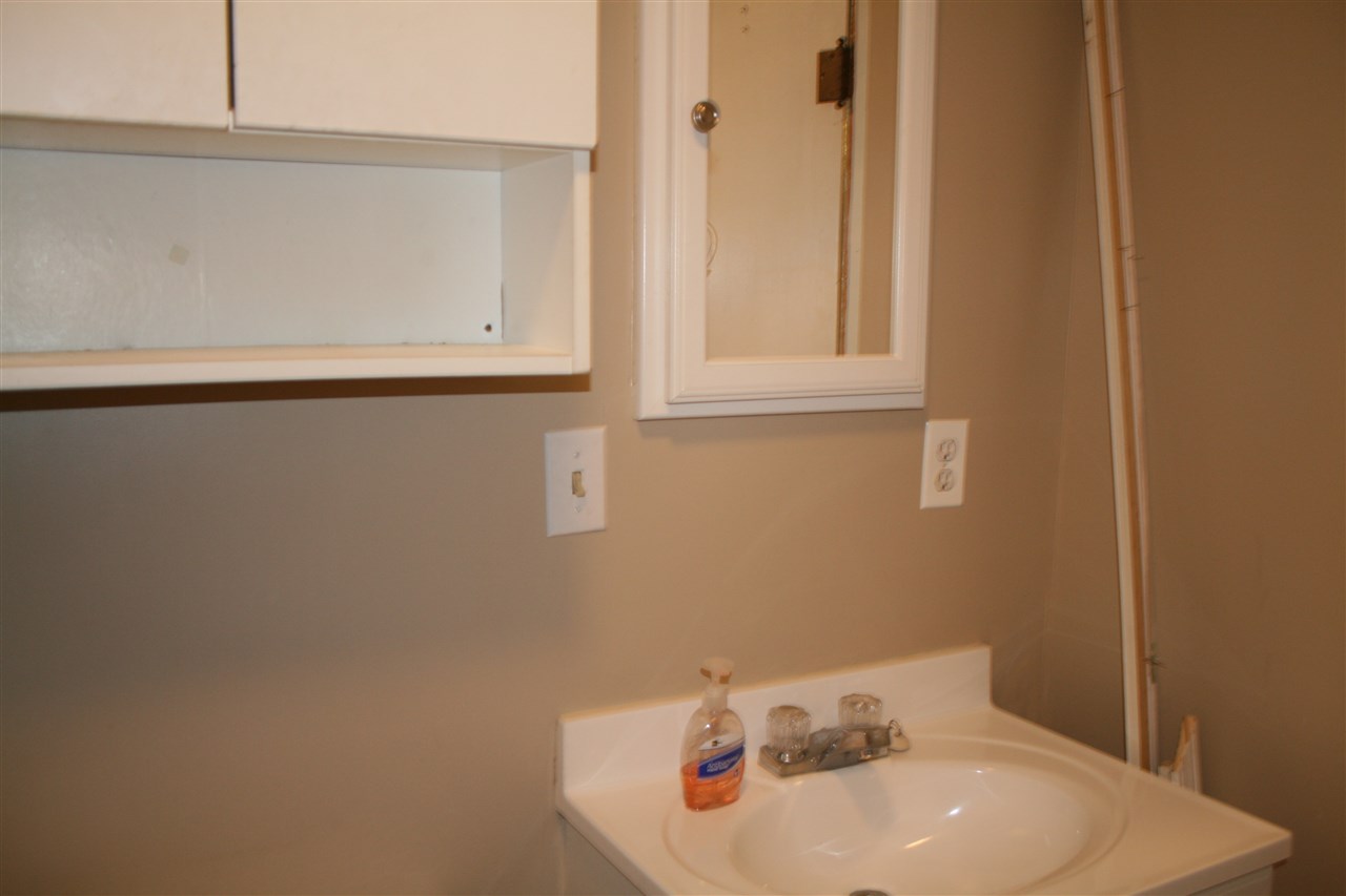 1004 W Grissom Ave, Mitchell, IN 47446 photo 22