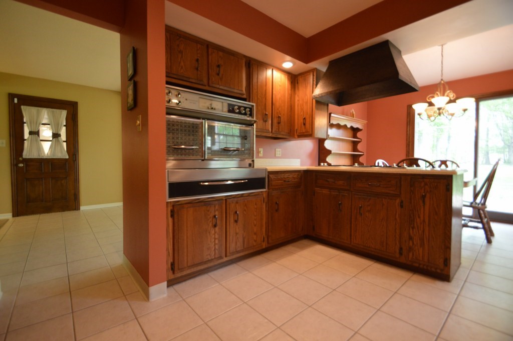 1226 Windsor Rd, Fort Wayne, IN 46825 photo 7